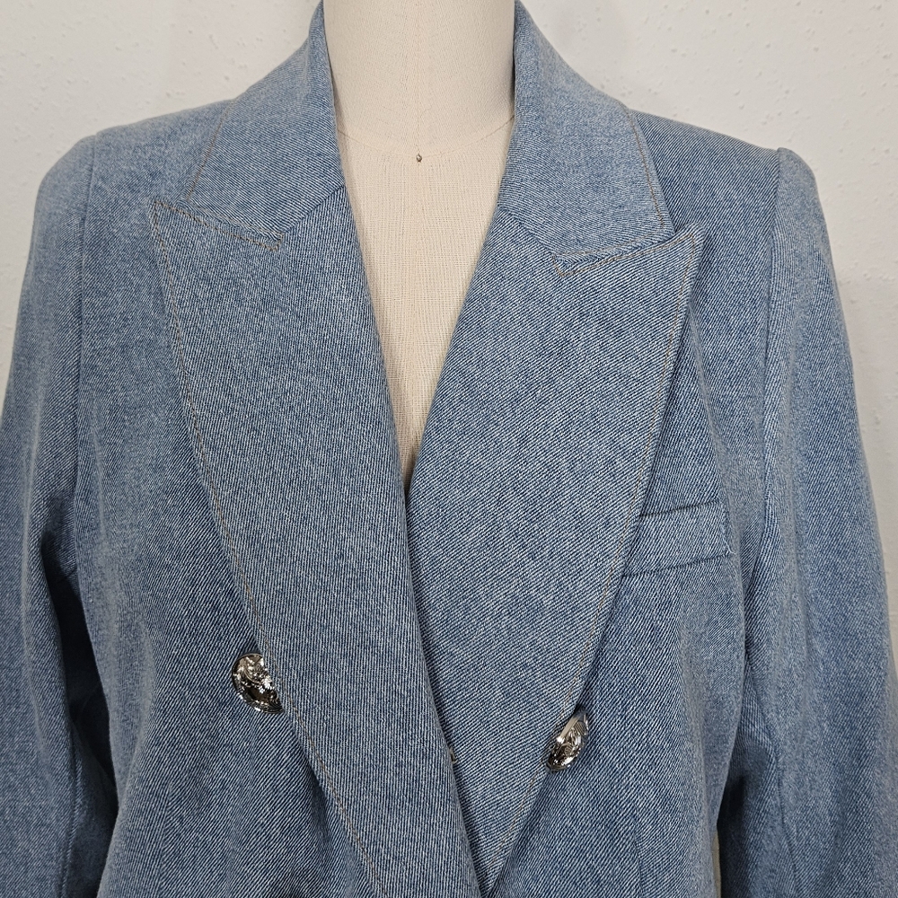 Veronica Beard Light Blue Denim Double-Breasted Blazer - Picture 4 of 15